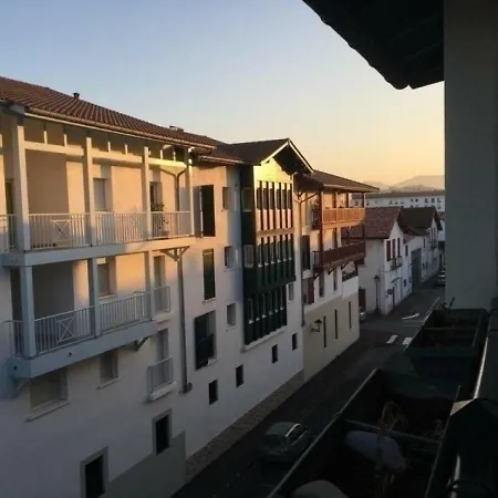 Txalupa Quartier Residentiel A 400m Des Commerces *